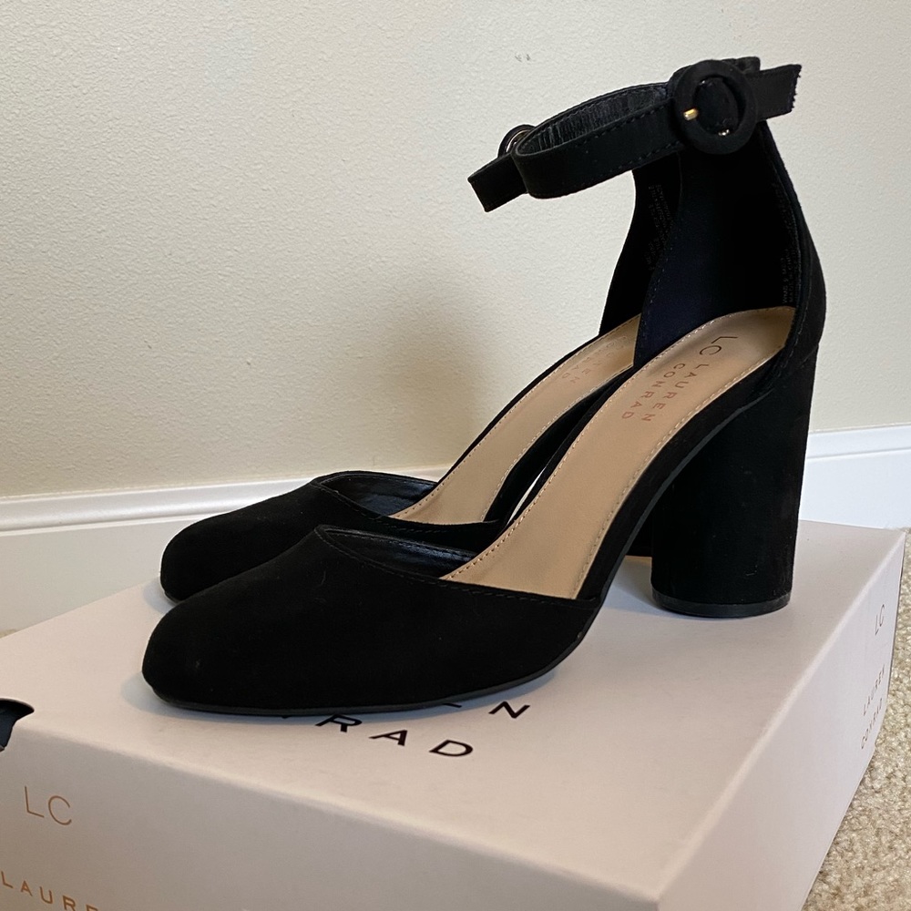 Lauren Conrad block heels with close toe